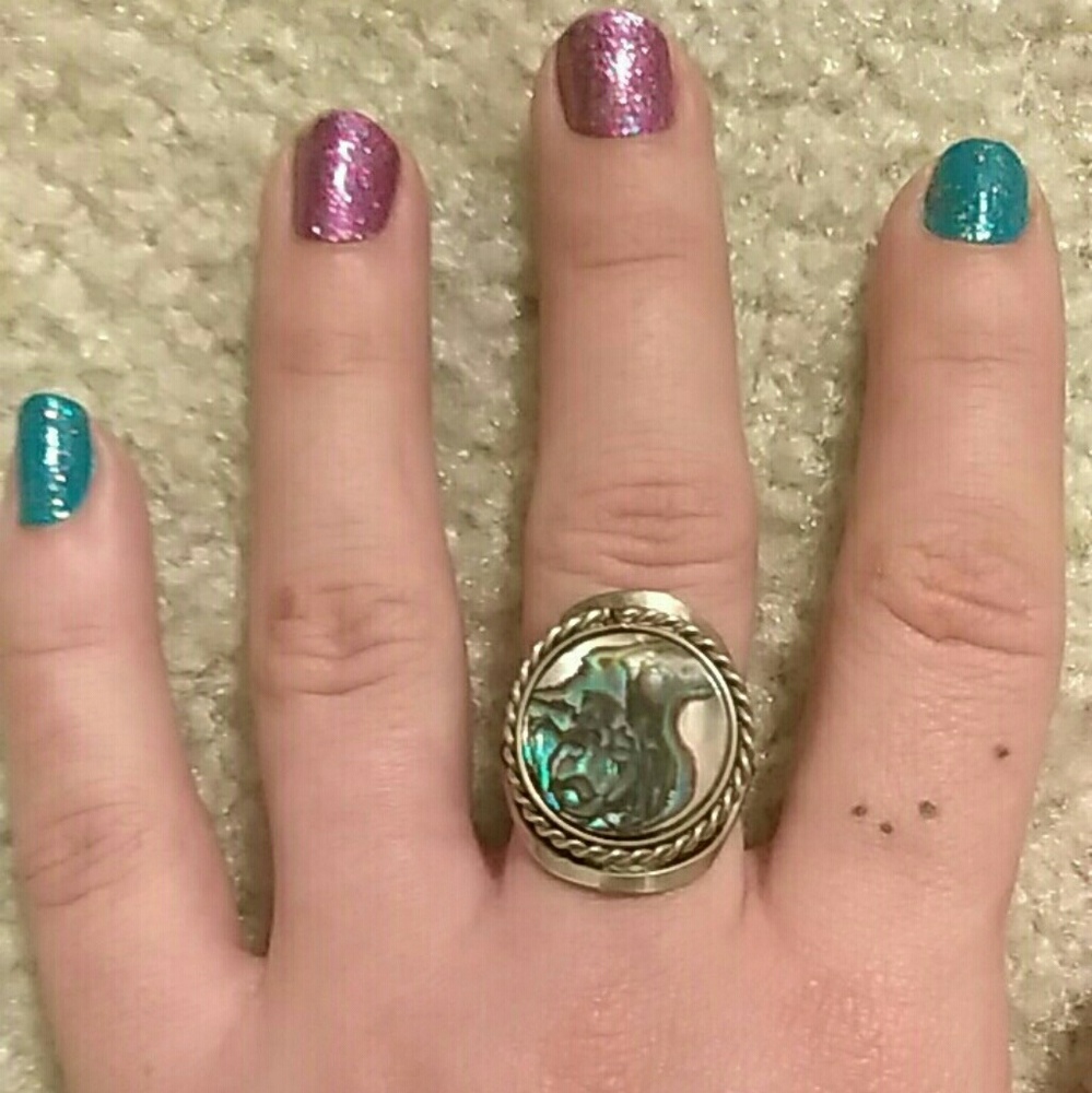 Sea shell ring - Picture 2 of 2